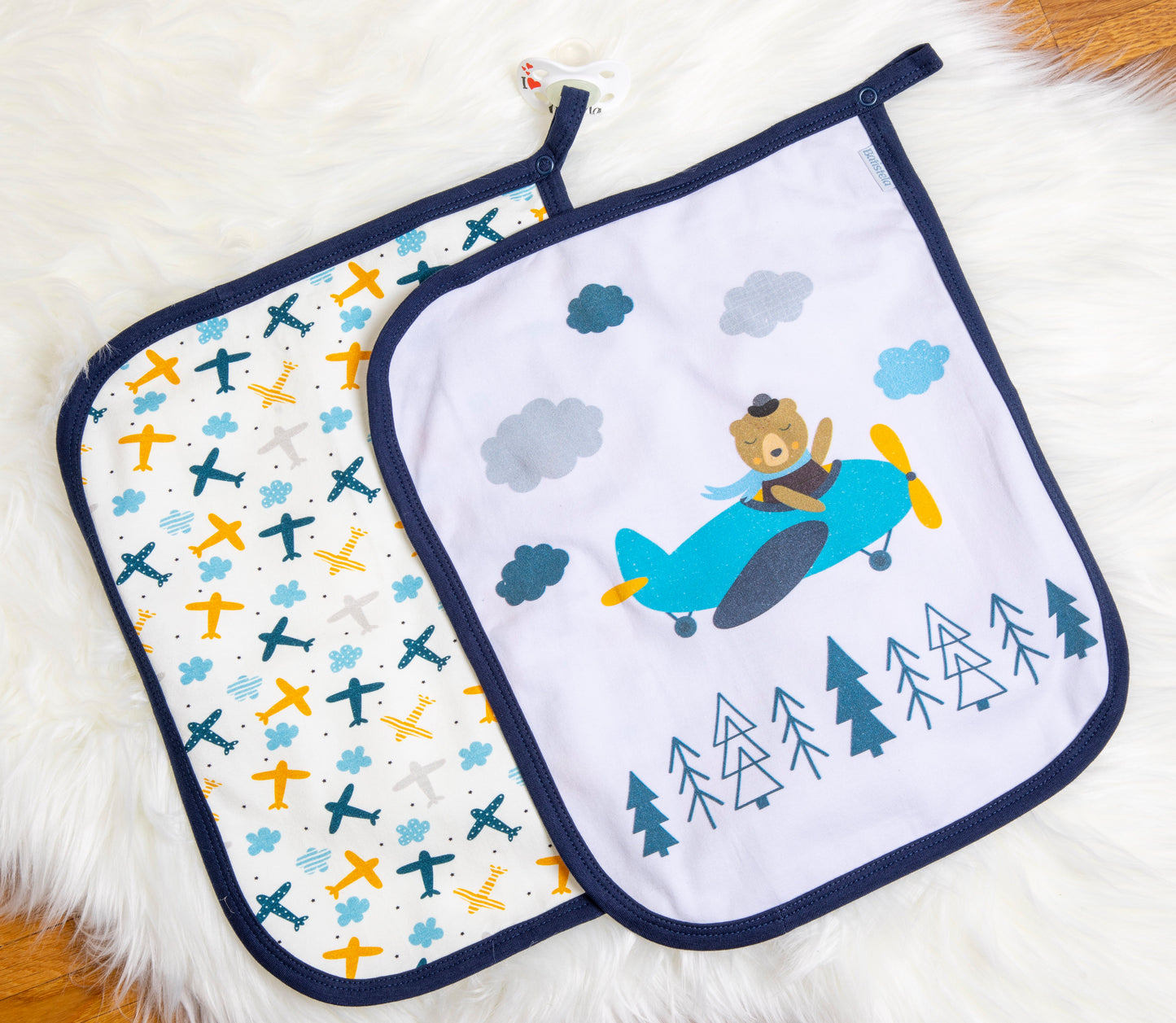 Baby Schnullertuch Set «Flugzeug» 30×25cm Weiss | 2-teilig