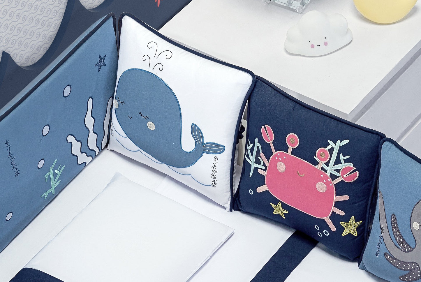 Baby Nestchen Set «Aqua» 140×70 cm Blau/Weiss | 9-teilig